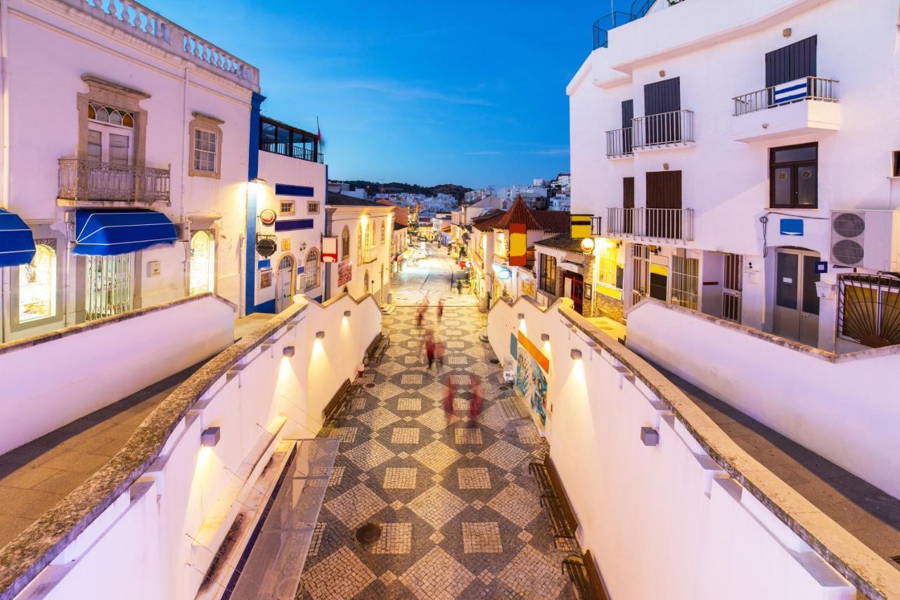 Warm Yellow Albufeira Esterno foto